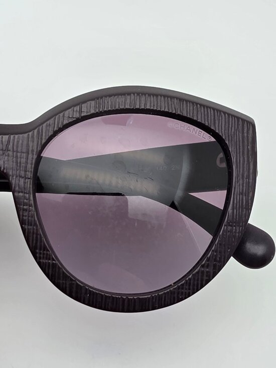 Chanel 5331 c. 1461/S1 Burgundy Frame Burgundy Gradient Lens Cat Eye Sunglasses
